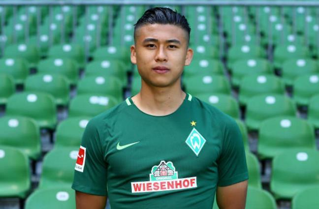 地方度过他 地方度过他