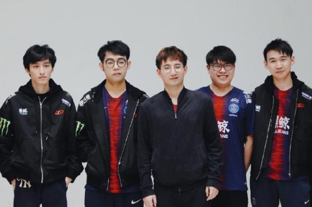 俱乐部达成 俱乐部达成